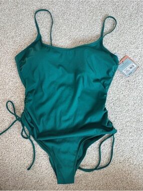 Shade & Shore Emerald Green One-Piece Swimsuit
